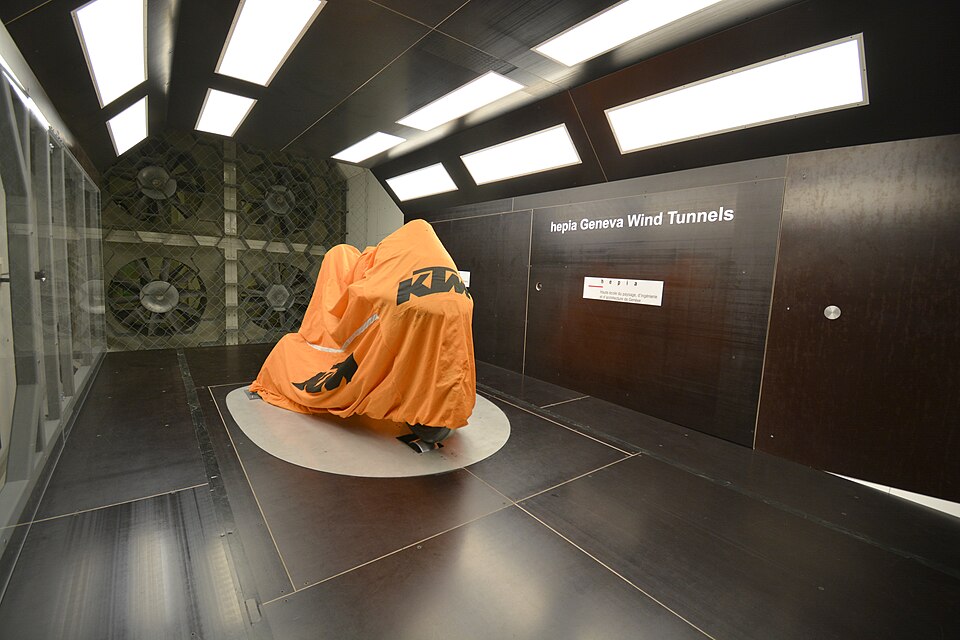 Illustration: Aero-Ausrüstung 2026: Bis zu 70 Watt Einsparung – lohnt sich der Aufpreis?