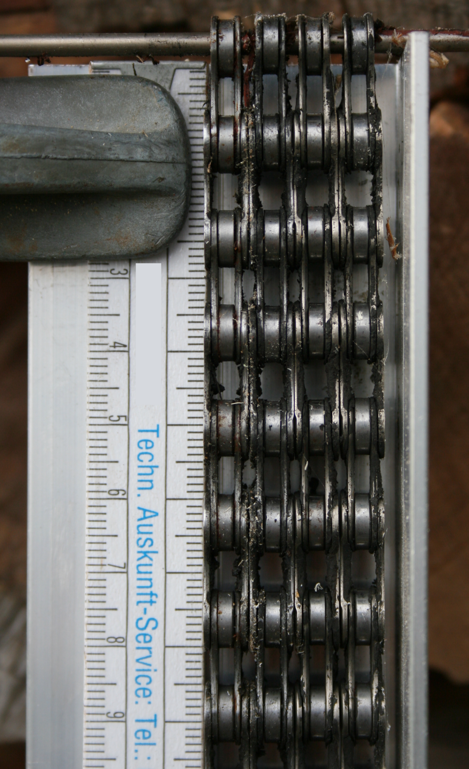 Illustration: Kettenverschleiß prüfen: Messung, Grenzwerte und Tools