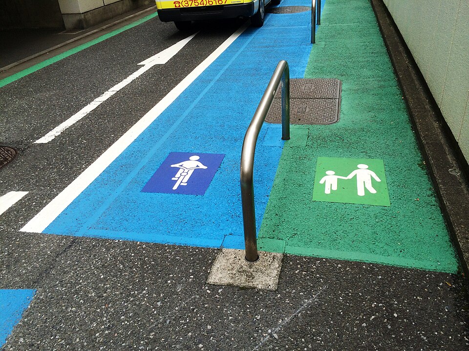 Illustration: Welche Verkehrsregeln und Fahrtechniken müssen Rennrad-Anfänger beherrschen?